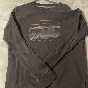 Patagonia crewneck